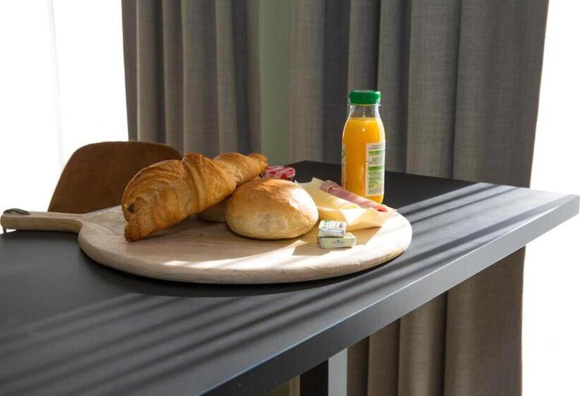 带1个卧室的豪华公寓, Appart Hôtel En Ville