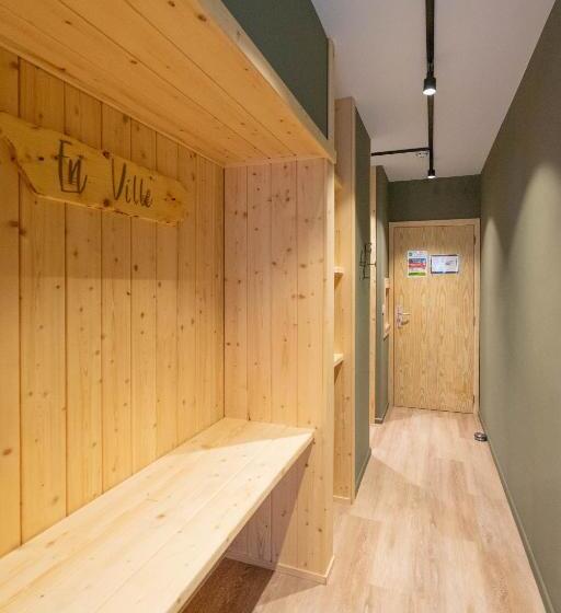 带1个卧室的高级公寓, Appart Hôtel En Ville