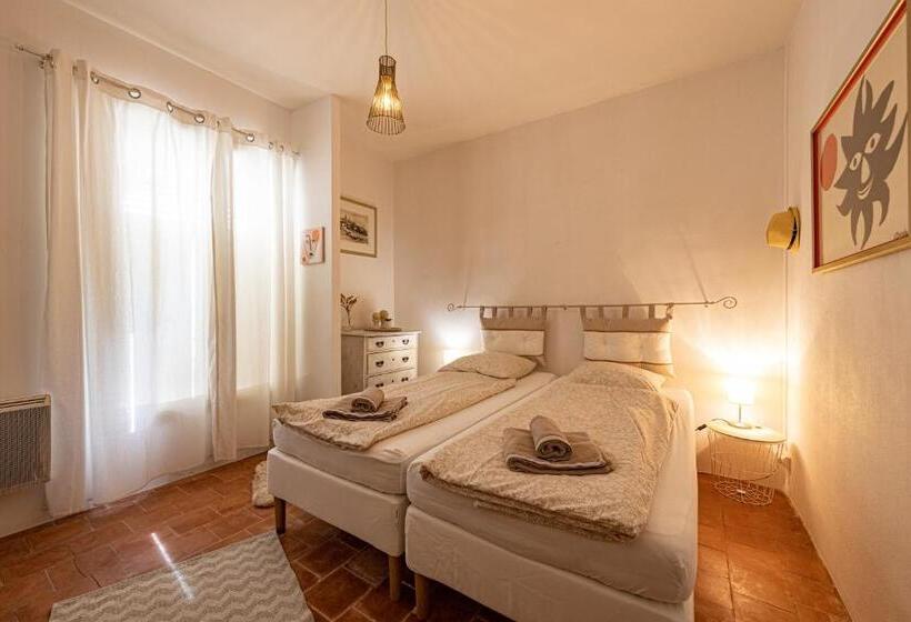 غرفة قياسية مطلّة علي الحديقة, Les Chambres Du Lavoir Vert