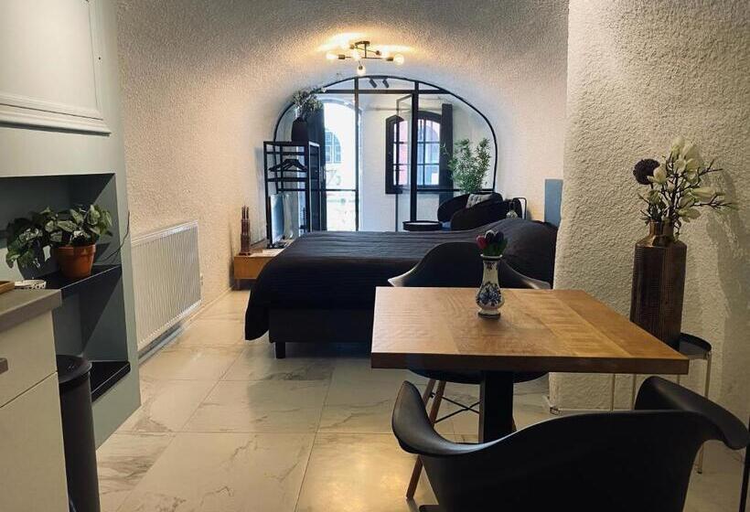 غرفة ديلوكس, Slapen Onder De Dom