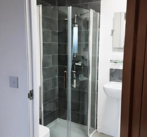 Номер Deluxe, Snoozefrome