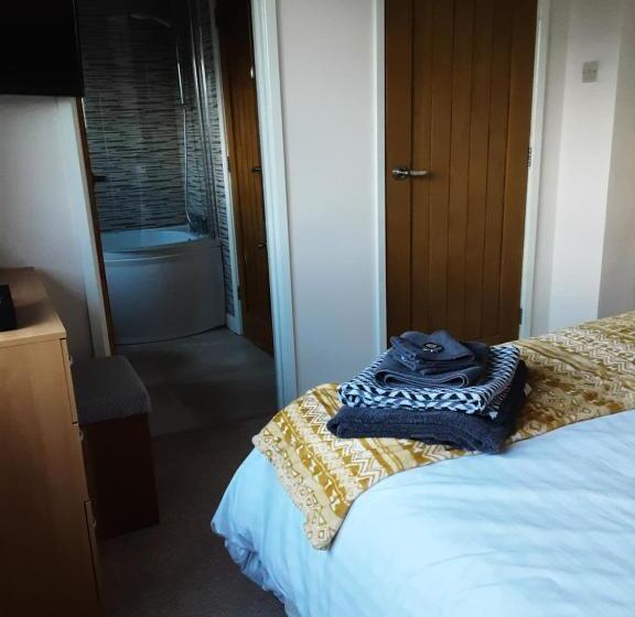 Номер Deluxe, Snoozefrome