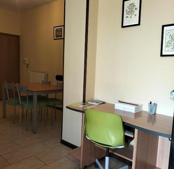 디럭스 룸, Tettoeletto