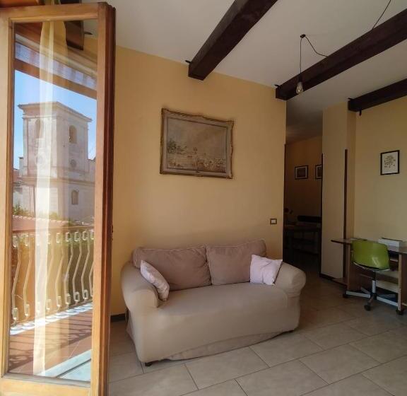 디럭스 룸, Tettoeletto