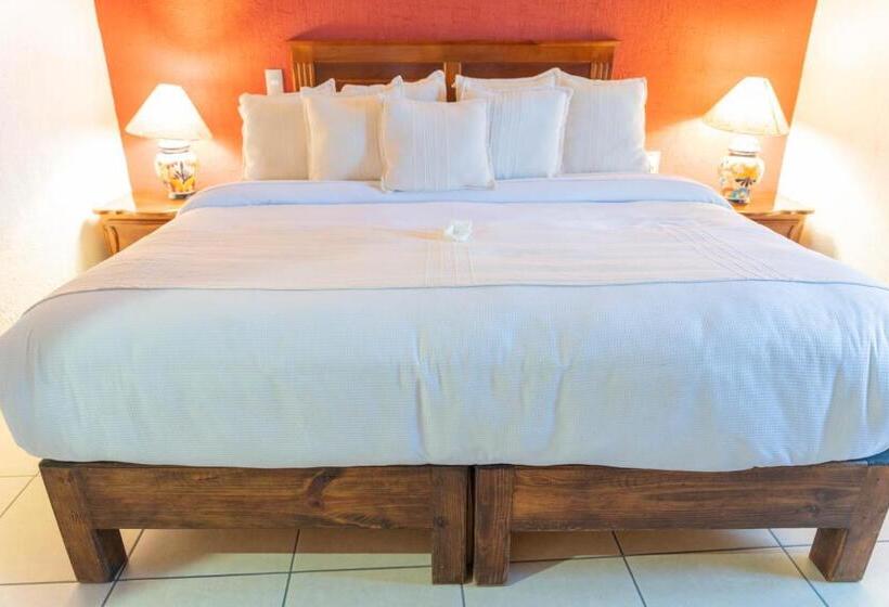 Номер Deluxe Кровать Кинг, Casa Graciela Hotel Pátzcuaro
