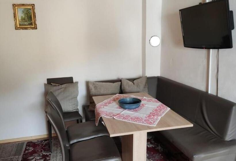 منزل غرفة نوم واحدة, Gästeunterkunft Gangkofen