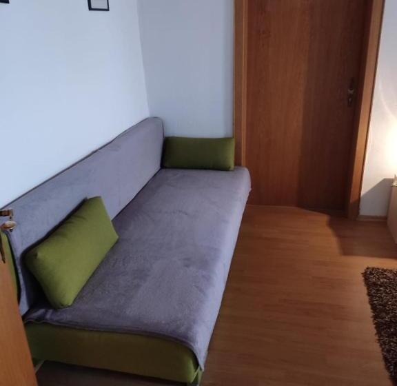 חדר סטנדרט, Gästeunterkunft Gangkofen