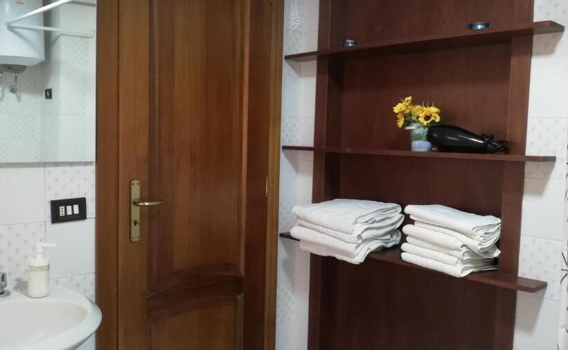 ファミリールーム, Villa De Felice