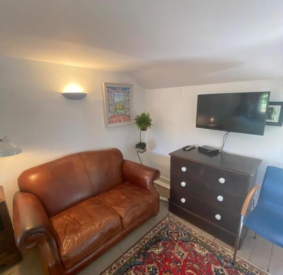 스탠다드 룸 가든 전망, Art House B & B