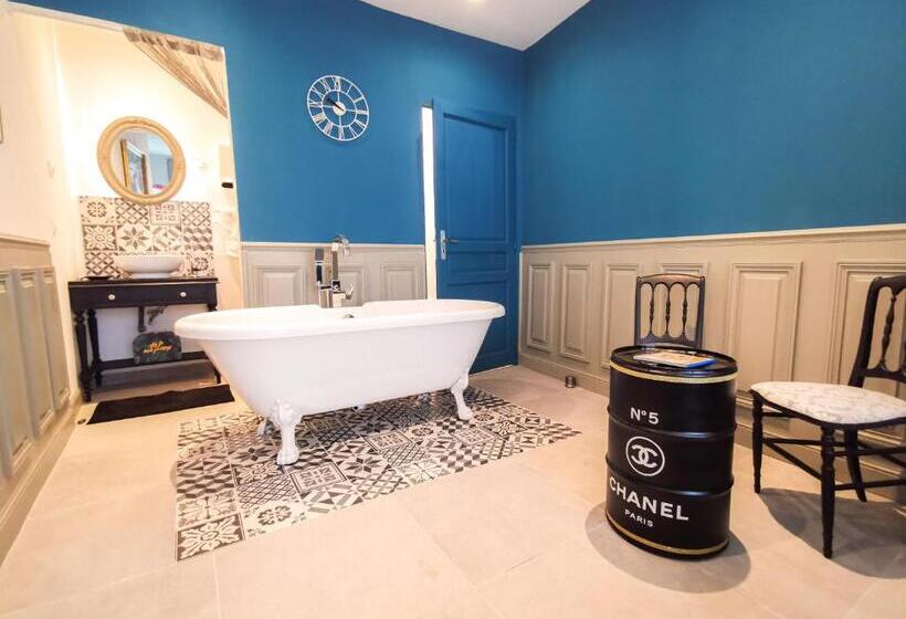 חדר סטנדרט, La Passerelle