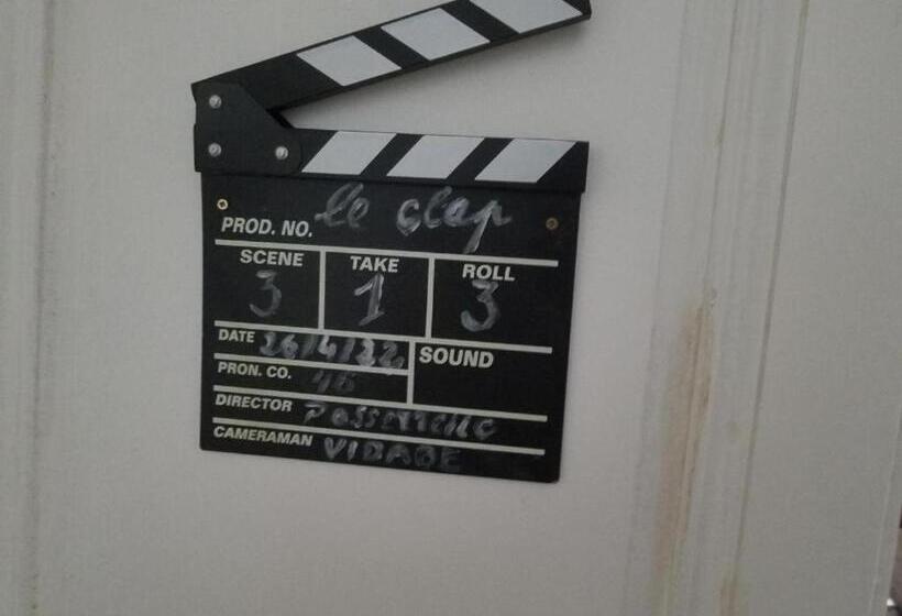 חדר סטנדרט, La Passerelle