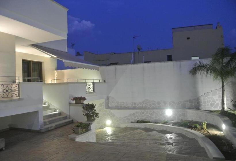 חדר סטנדרט לשלושה, Salento Holiday