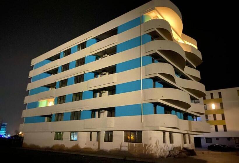 디럭스 스튜디오, Rohan Studio One