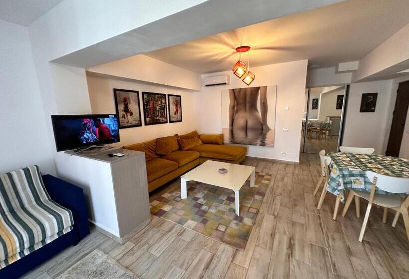 استودیوی لوکس, Rohan Studio One