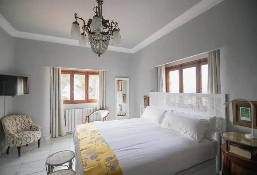 اتاق سوپریور با چشم‌انداز دریا, Villa Dora
