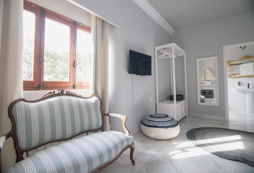 オーシャンビュースーペリアールーム, Villa Dora