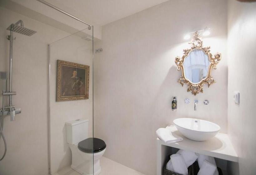 オーシャンビュージュニアスイート, Villa Dora