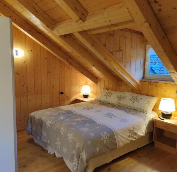اتاق استاندارد سه نفره, Pian Schiavaneis B&b Apartament