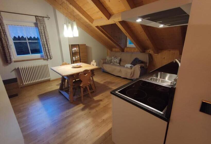 اتاق استاندارد سه نفره, Pian Schiavaneis B&b Apartament