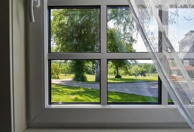 חדר אקונומי, Folkarbo Vandrarhem