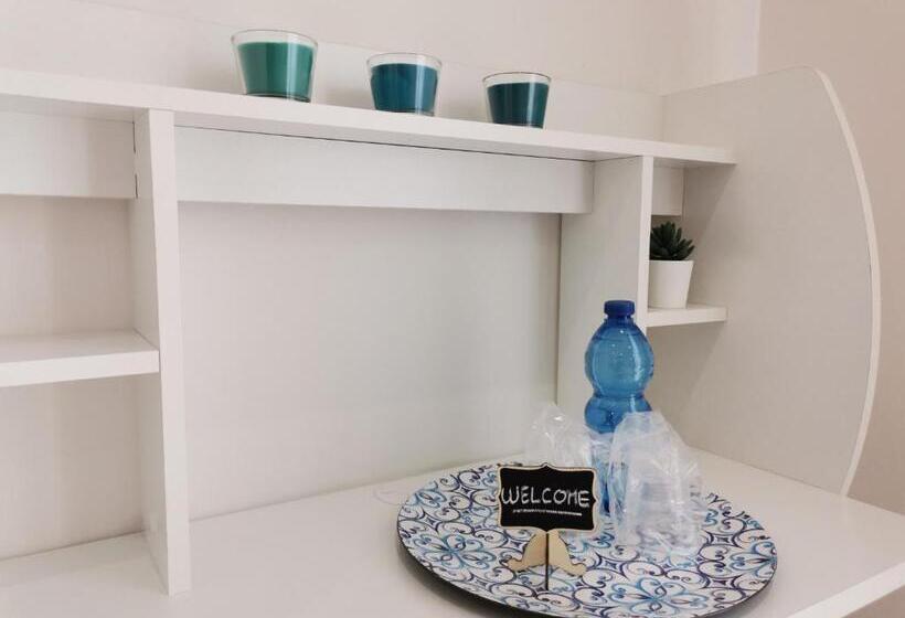 オーシャンビュースタンダードルームバルコニー付き, Le Métro