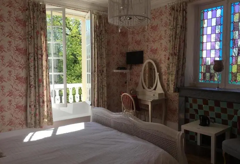 デラックスルーム, Manoir De L Epine