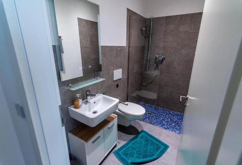 Deluxe-huone, Gästehaus Jagsttal