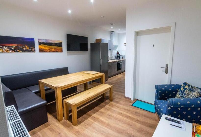 Standard Yhden Hengen Huone, Gästehaus Jagsttal