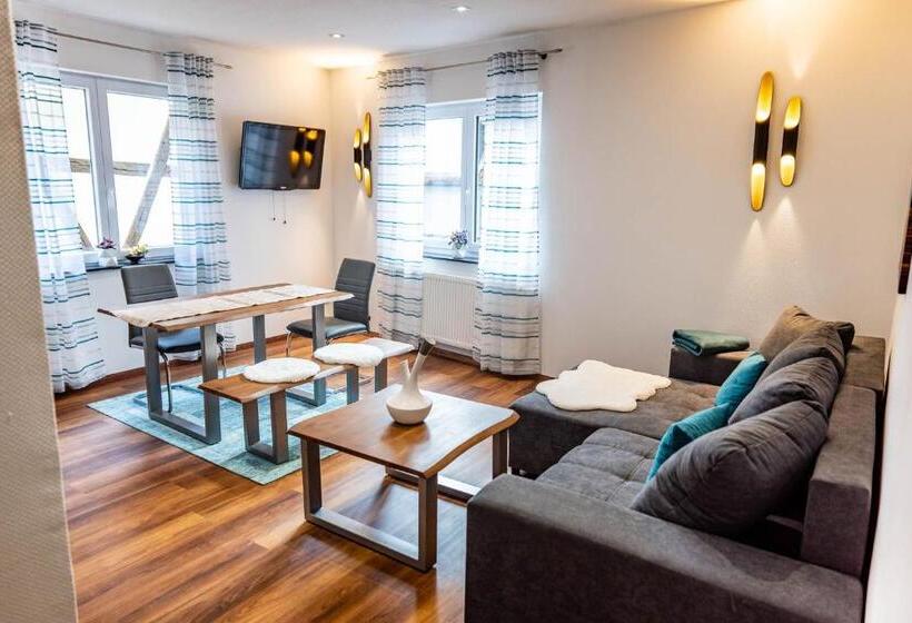 Huoneisto 1 Makuuhuone, Gästehaus Jagsttal