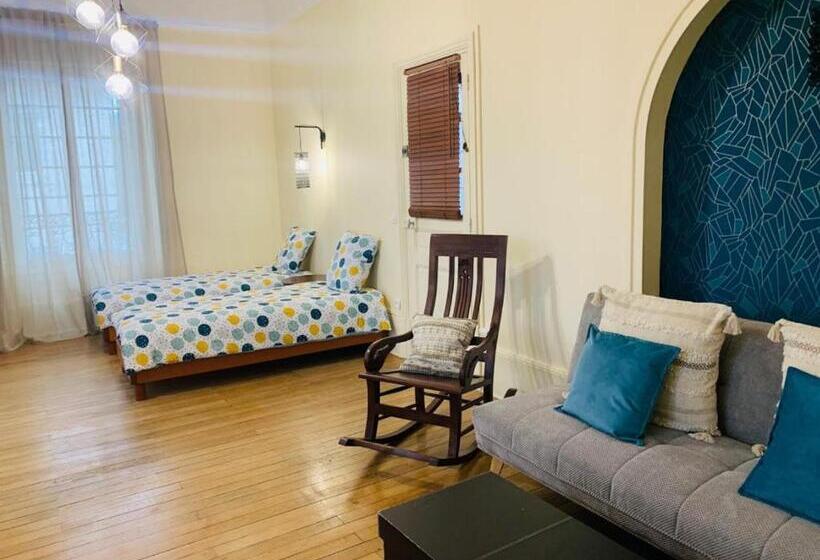 4인용 스탠다드 룸, Domaine Des Ondes