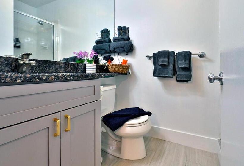 Студия Deluxe, Good Hotels Boston