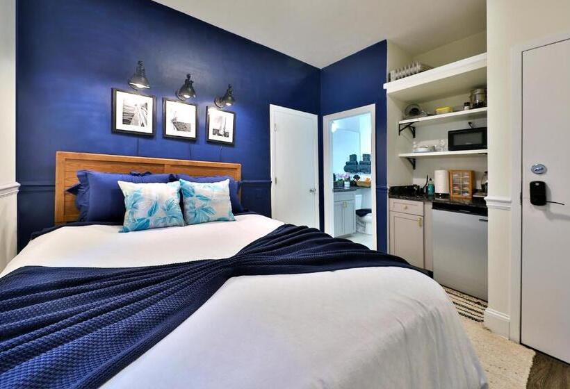 Студия Deluxe, Good Hotels Boston