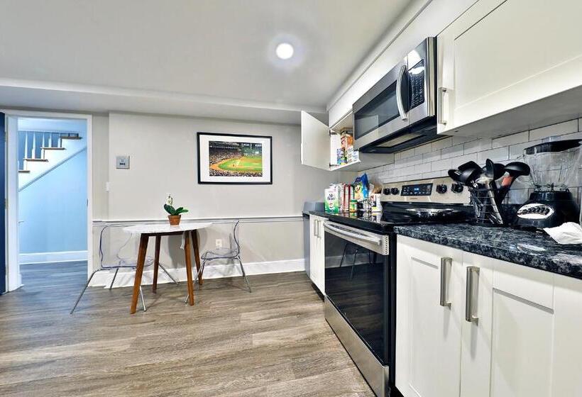 Студия Superior, Good Hotels Boston