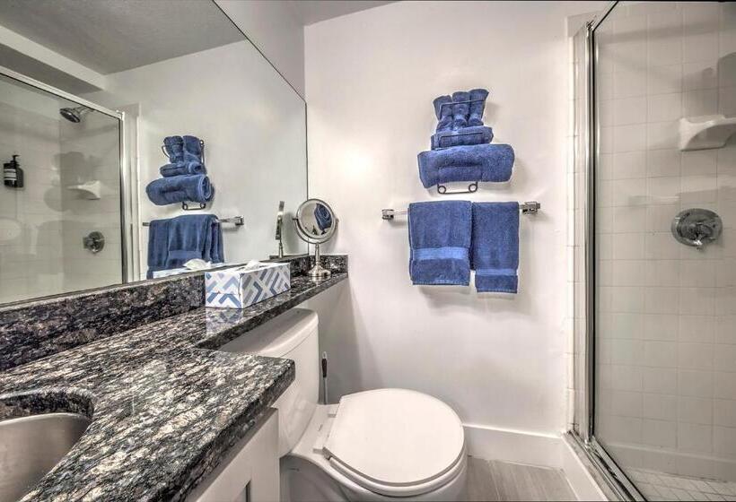 Студия Стандарт, Good Hotels Boston