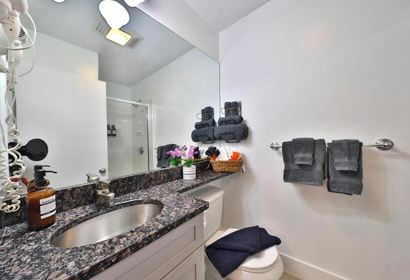 Студия Deluxe, Good Hotels Boston