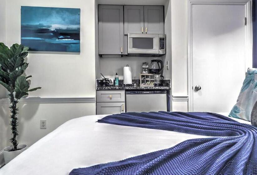 Студия Superior, Good Hotels Boston