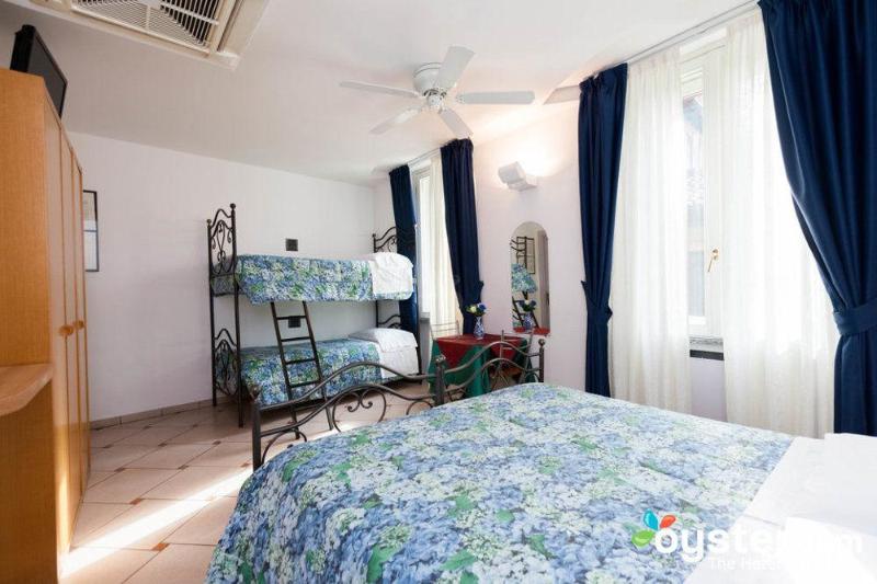 اتاق استاندارد چهار تخته, In Riva Al Lago