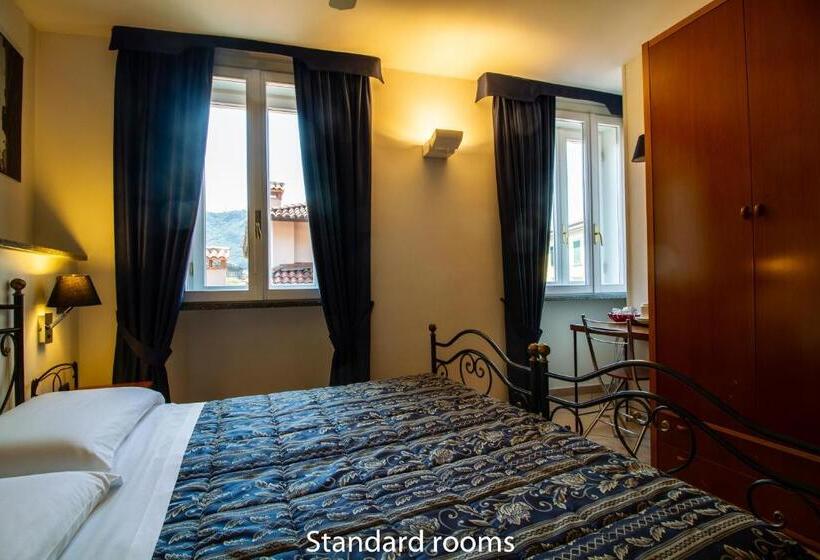 اتاق استاندارد چهار تخته, In Riva Al Lago