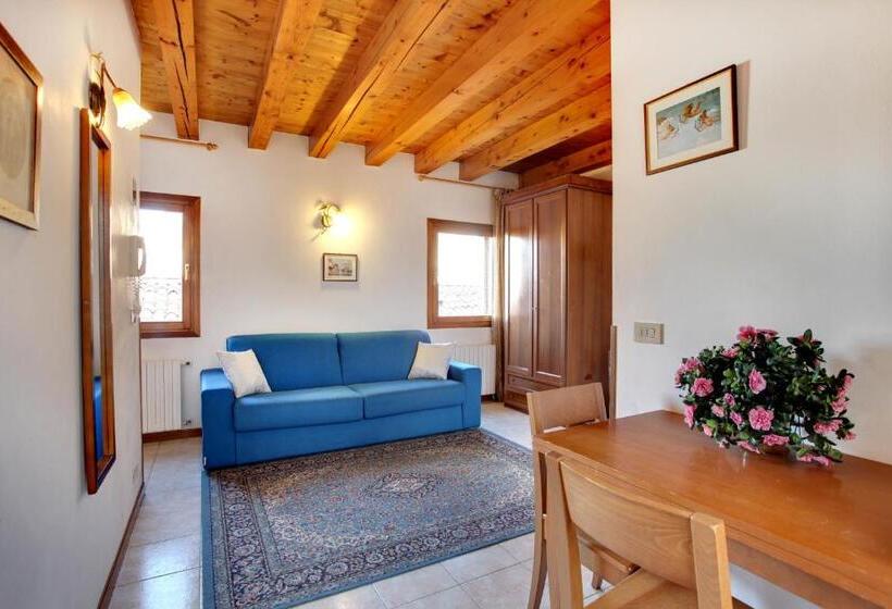 اتاق استاندارد چهار تخته, Locanda Delle Acque