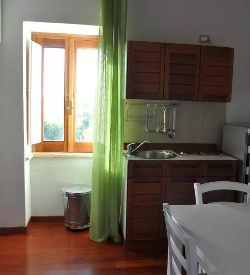 庭の見える１ベッドルームアパートメント, Farm Stay La Frescura Agriturismo