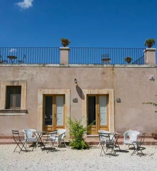 スタンダードスタジオ, Farm Stay La Frescura Agriturismo