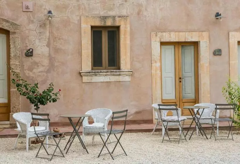 スタンダードスタジオ, Farm Stay La Frescura Agriturismo