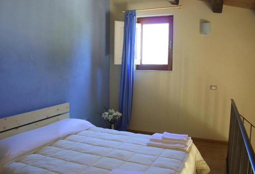 Семейный Номер Вид на Сад, Farm Stay La Frescura Agriturismo