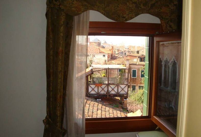 اتاق استاندارد, Casa Linger