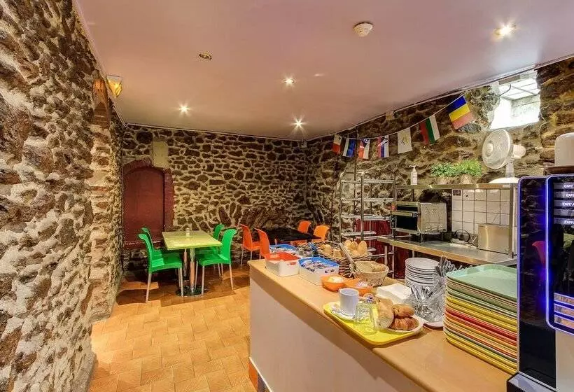 اتاق استاندارد, Le Montclair Montmartre By River