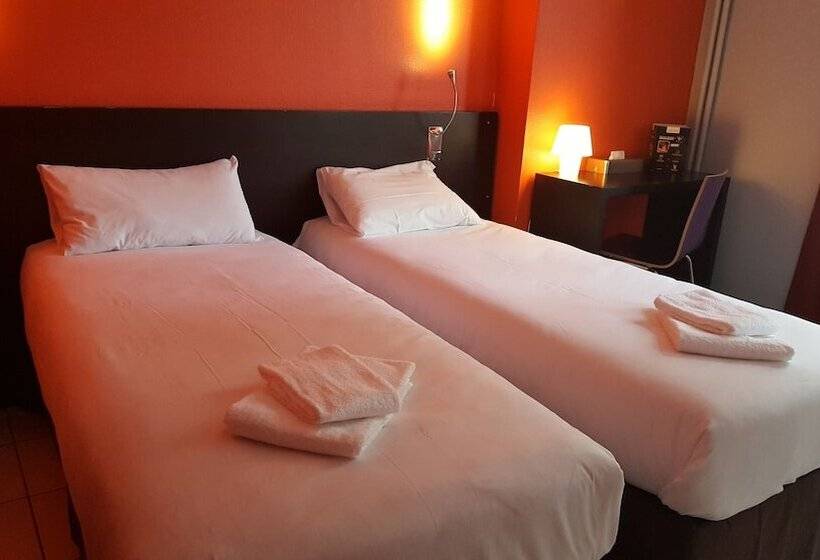 スタンダードルーム, Le Montclair Montmartre By River