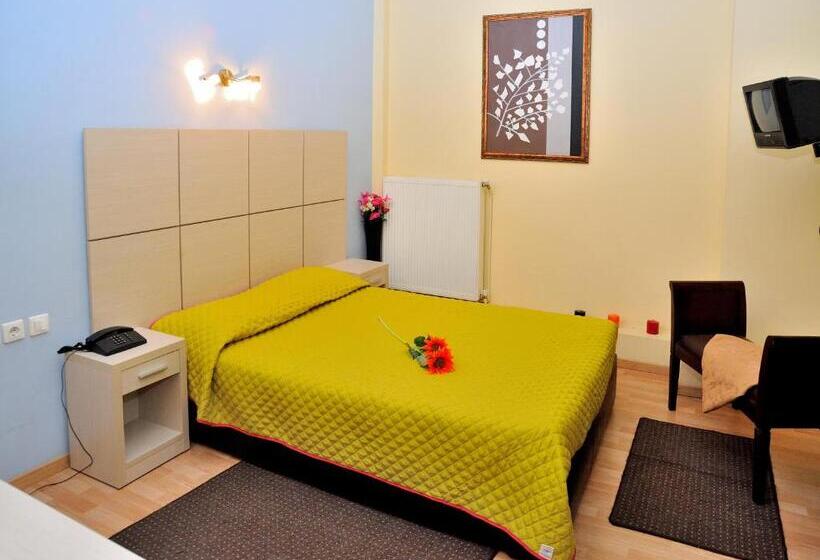 四人标准间, Atlantis