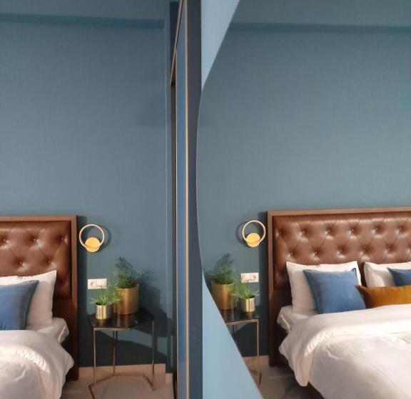 小型豪华套房, Atlantis