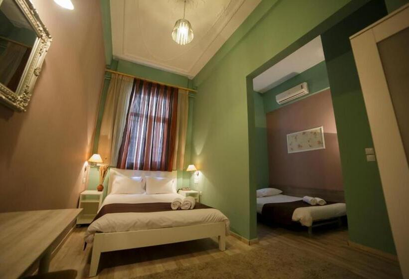 四人标准间, Atlantis