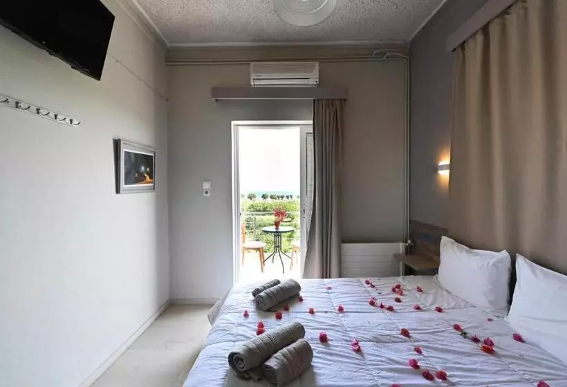 اتاق استاندارد با چشمانداز دریا, Bikakis Family Apartments
